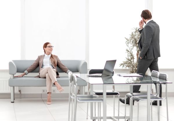 Munkapszichol&oacute;gus, HR-es lenn&eacute;l? Mi a k&uuml;l&ouml;nbs&eacute;g &eacute;s hasonl&oacute;s&aacute;g?